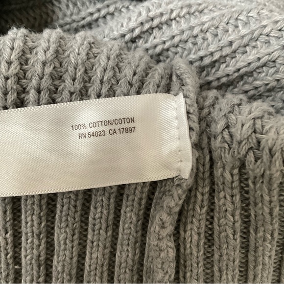 Old Navy Sweater Boys 5T 100% cotton - Picture 9 of 13